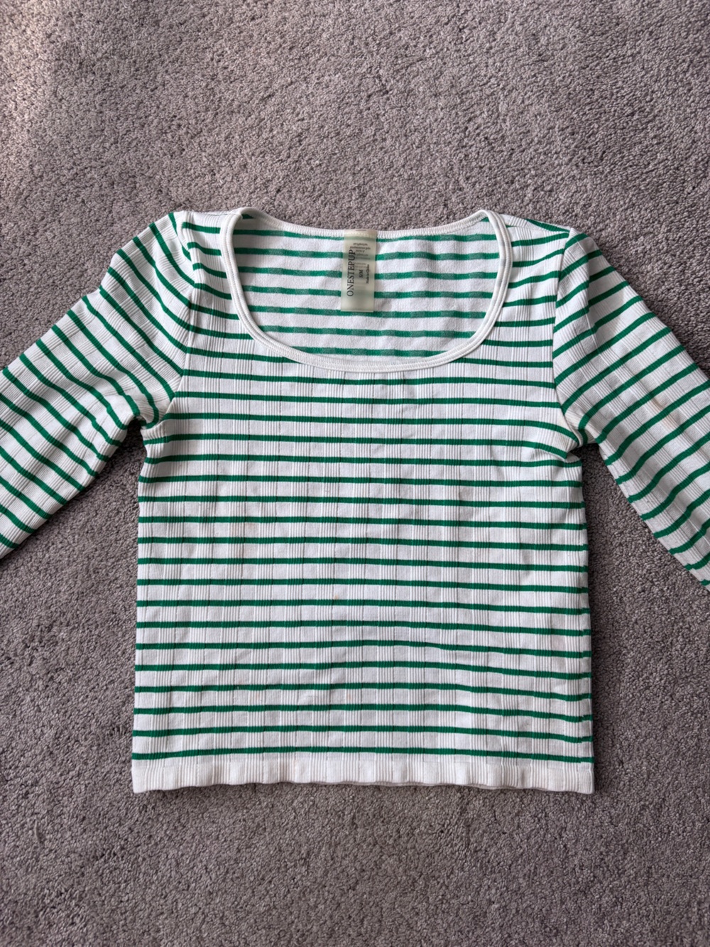 Striped Long-Sleeve Scoop Neck Top - White & Green